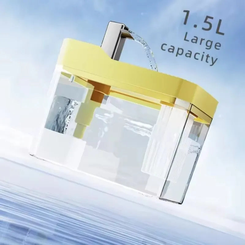 Clear Pet Water Fountain for Cats with Circulating Pump, Self-Cleaning Filter, and Overheat Safety